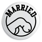 Junggesellenshirts.de Button Weiß / 59mm JGA Button "Internationales Zeichen für Verheiratet"