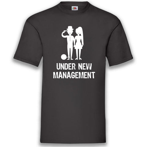 JGA Shirt Bräutigam "Under New Management" - Junggesellenshirts.de