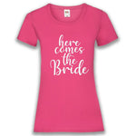 Junggesellenshirts.de Damenshirt XS / Fuchsia JGA Shirt Braut "Here Comes The Bride"