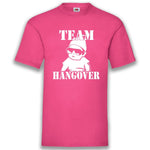 Junggesellenshirts.de Herrenshirt S / Fuchsia JGA Shirt Team "Team Hangover"