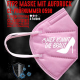Junggesellenshirts.de Masken Rosa FFP2 Maske "Hier Kommt Die Braut" 4 Farben